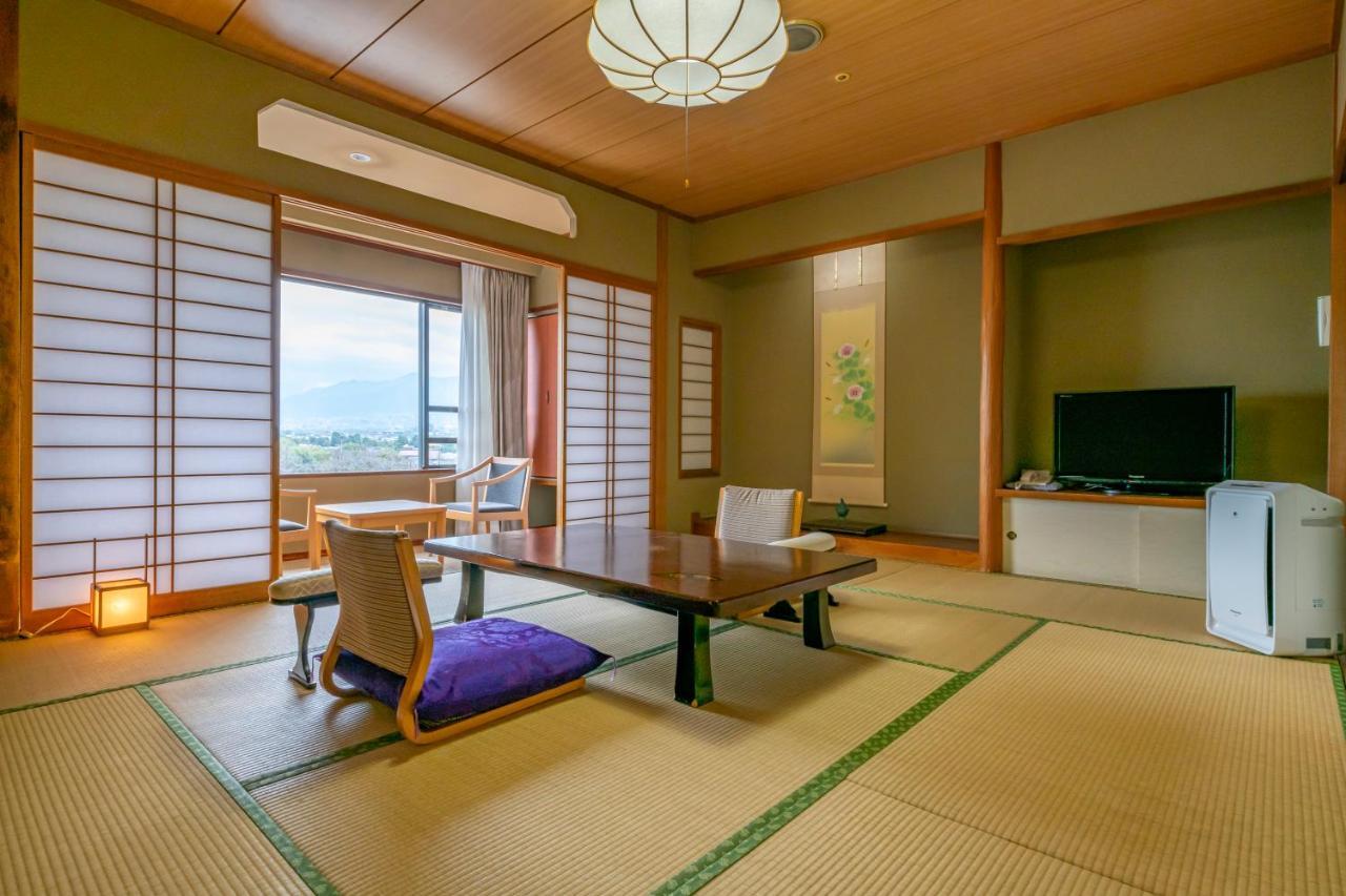 Isawa Tokiwa Hotel Fuefuki Esterno foto